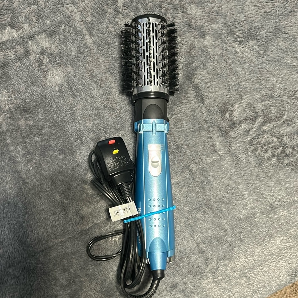 BaBylissPRO Nano Titanium 2'' Rotating Hot Air Brush